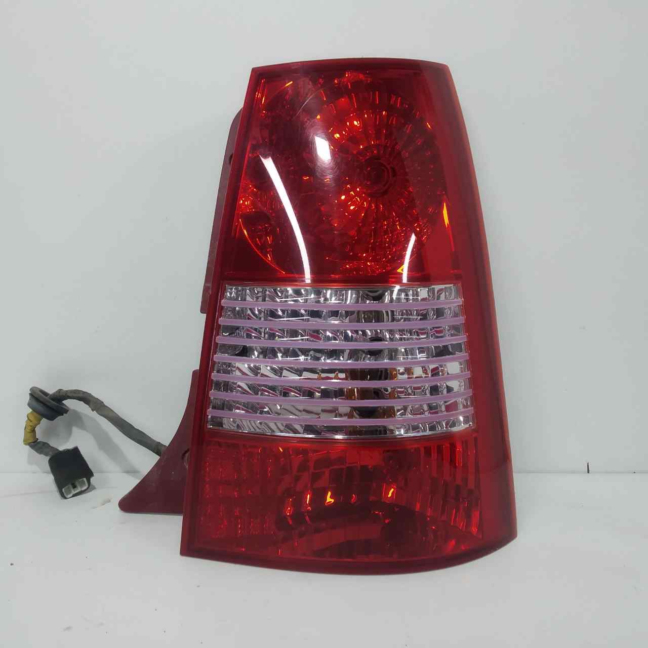 KIA Picanto 1 generation (2004-2011) Rear Right Taillight Lamp 25222320