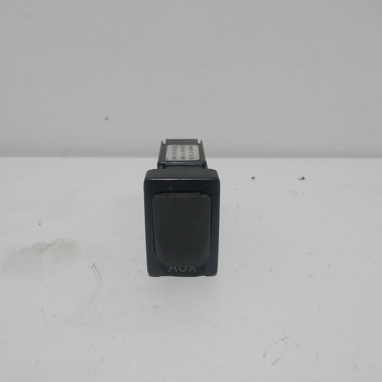 TOYOTA RAV4 2 generation (XA20) (2000-2006) Переключатель кнопок 8619042010 23041183