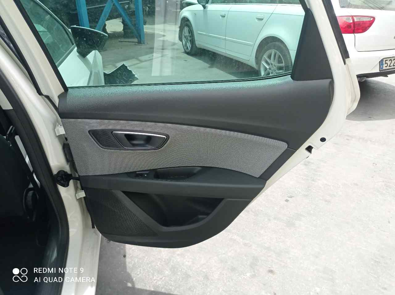 SEAT Leon 3 generation (2012-2020) Front Left Driveshaft 1K0407271LB 22757811