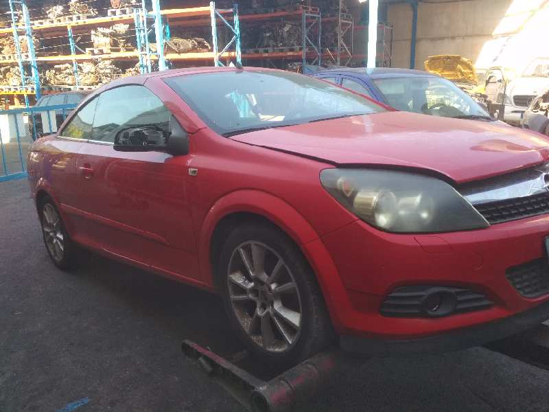 OPEL Astra H (2004-2014) Полуось передняя правая 24462241 18370141