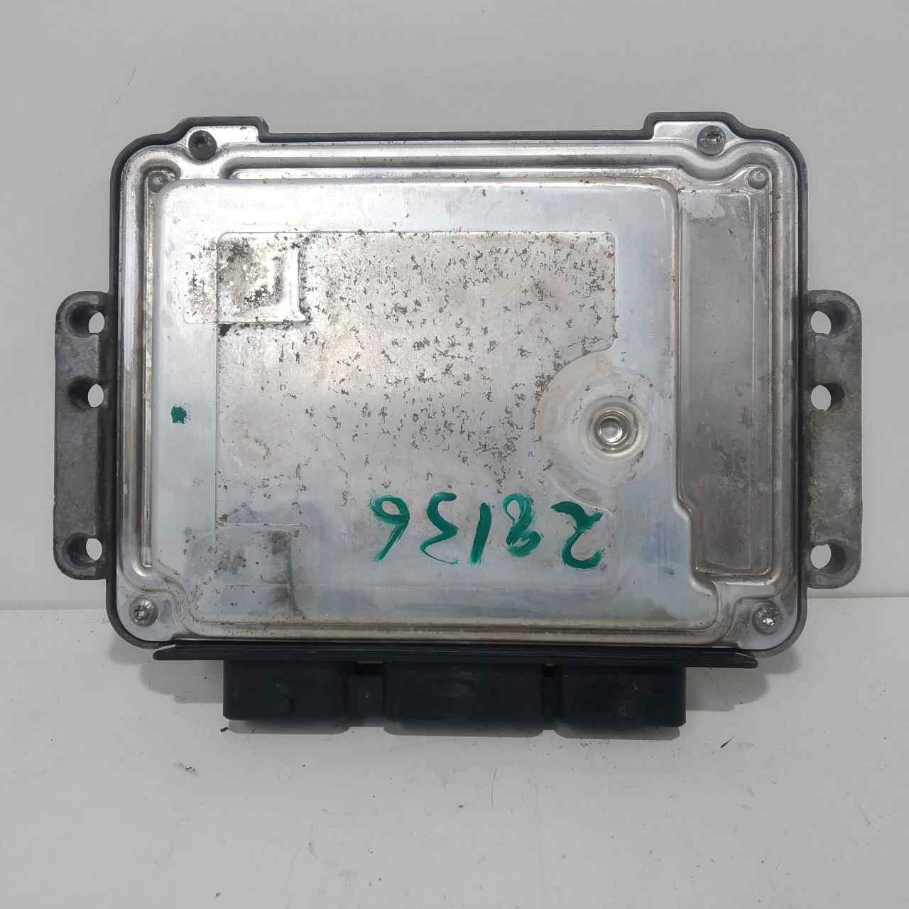 VAUXHALL Primera P12 (2001-2008) Engine Control Unit ECU 8200391966 24907840