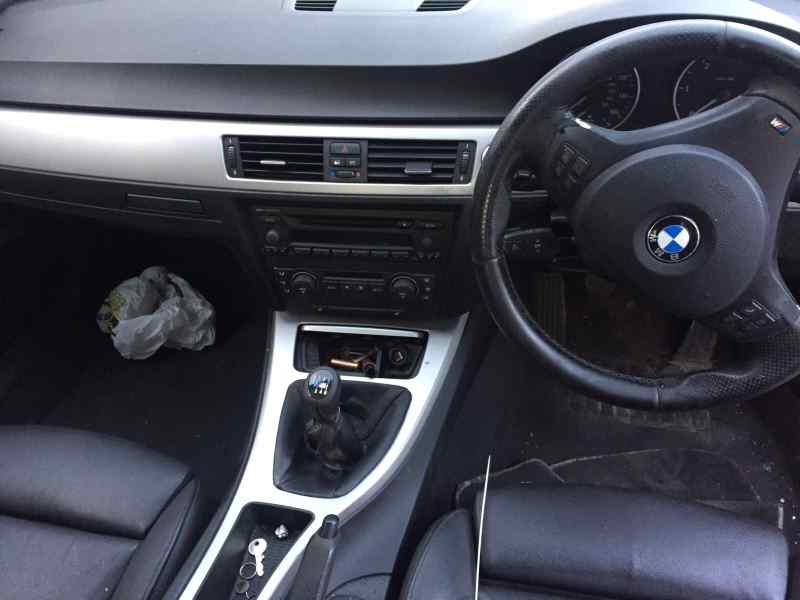 BMW 3 Series E90/E91/E92/E93 (2004-2013) Решетка радиатора 22405910 23185948