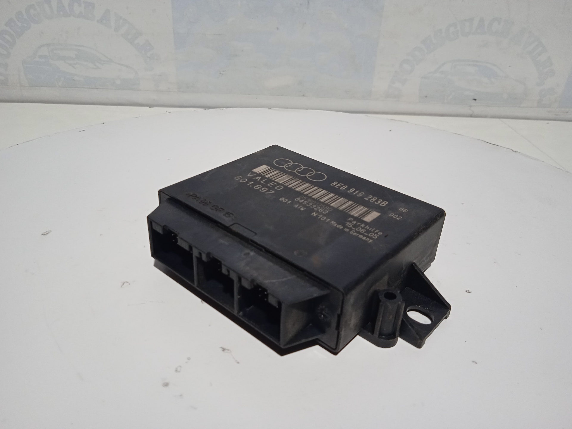 AUDI A4 B6/8E (2000-2005) PDC Parking Distance Control Unit 8E0919283B 18390683