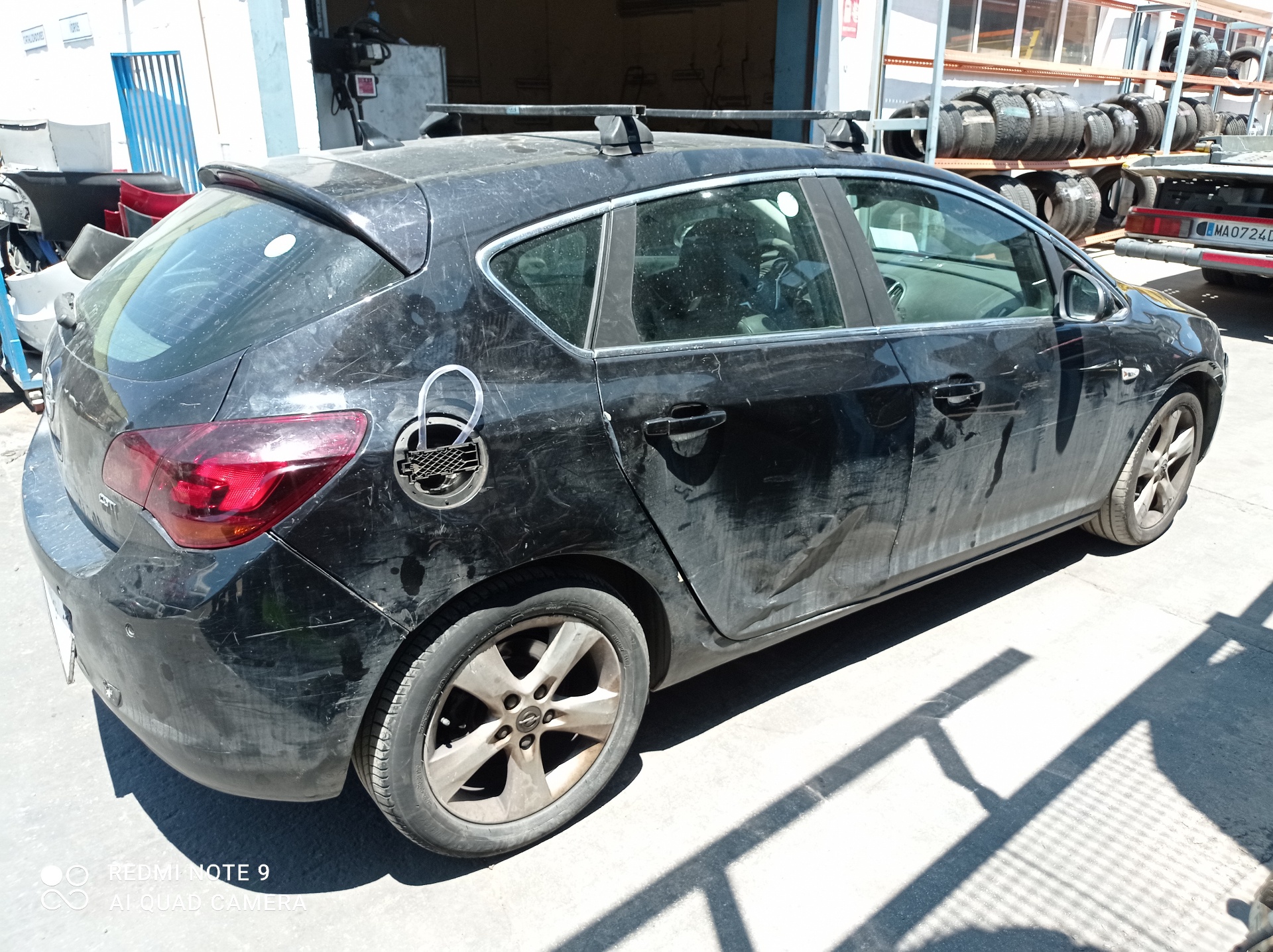 OPEL Astra J (2009-2020) Vasemman etuoven ikkunan kytkin 13305011 25221794