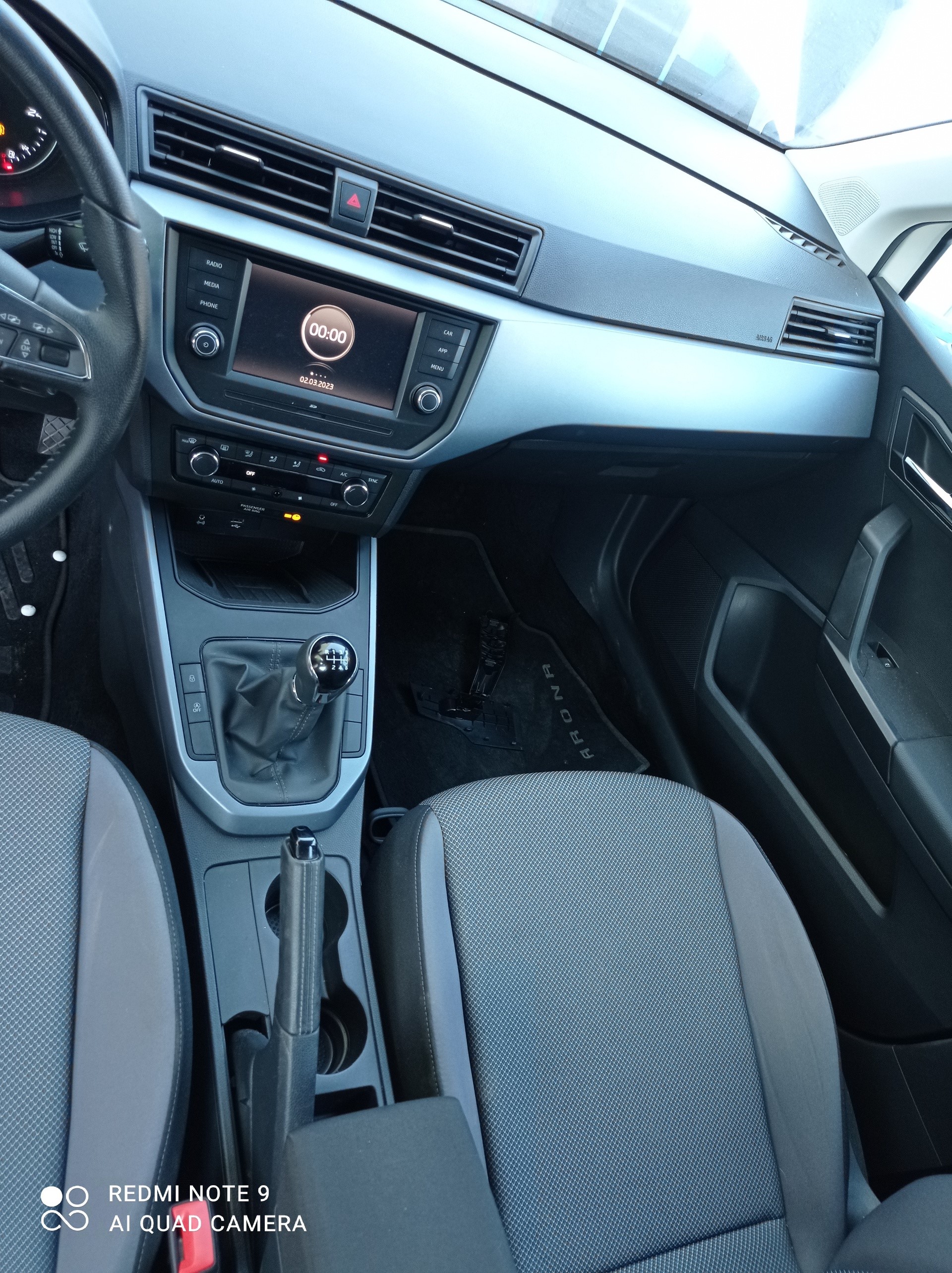 SEAT Arona 1 generation (2017-2024) Стеклоподъемник передней правой двери 24601760