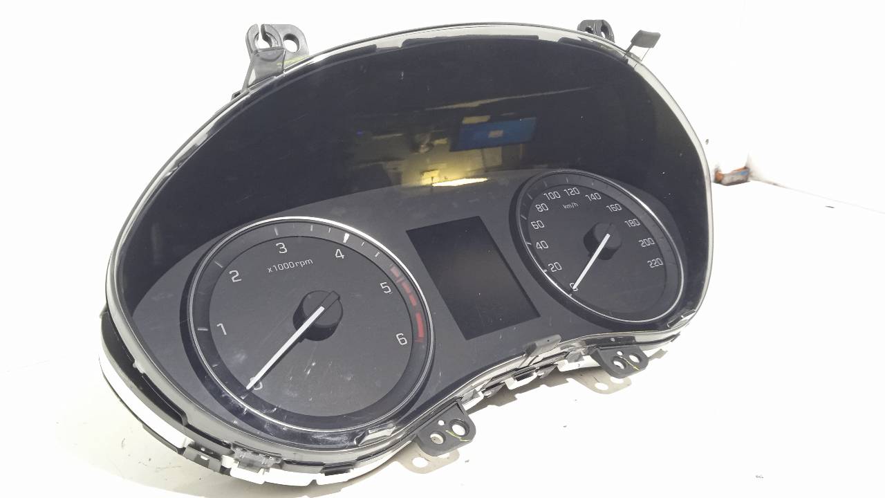 HYUNDAI i20 IB (2 generation) (2014-2020) Speedometer 94003C8072 25221462