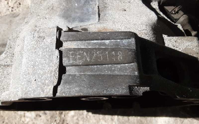 AUDI A4 B5/8D (1994-2001) Gearbox EEN 18372909