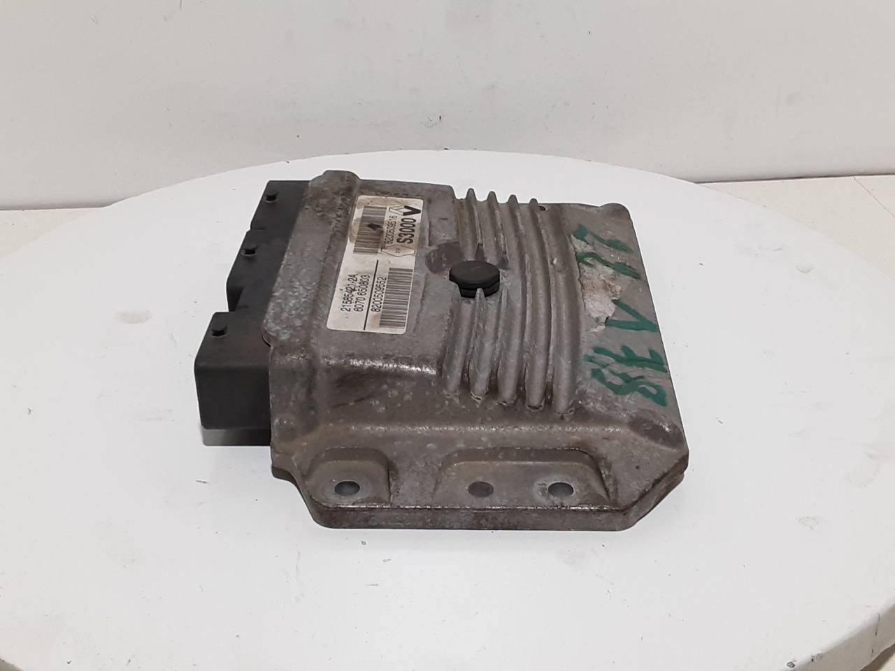 RENAULT Megane 2 generation (2002-2012) Engine Control Unit ECU 8200509516 23467355