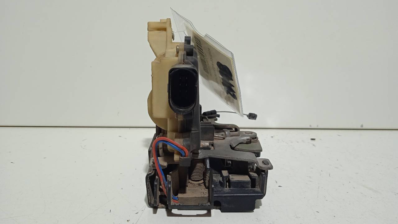 NISSAN Leon 1 generation (1999-2005) Front Left Door Lock C3B1837015Q 21244196