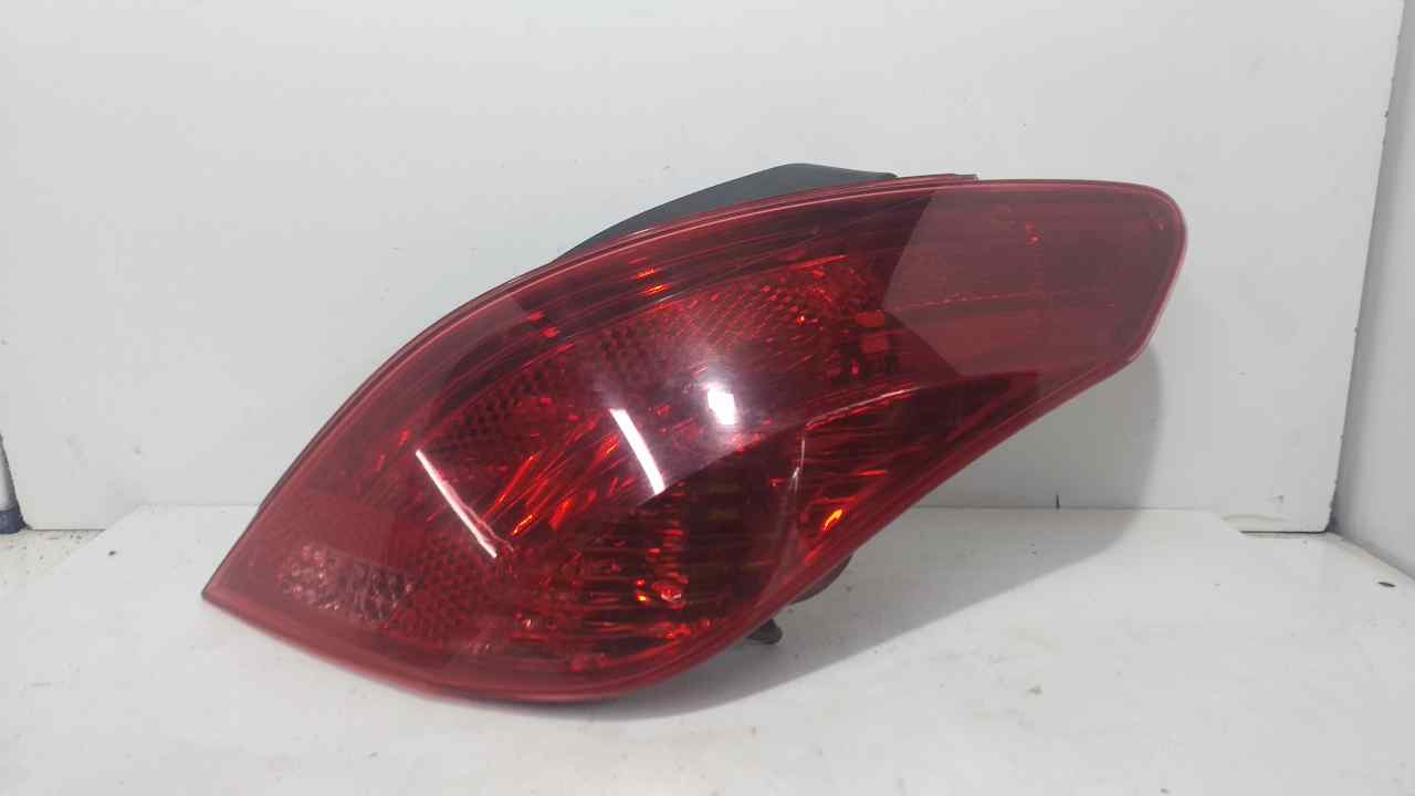 PEUGEOT 308 T7 (2007-2015) Feu arrière droit 9680425680 25789257