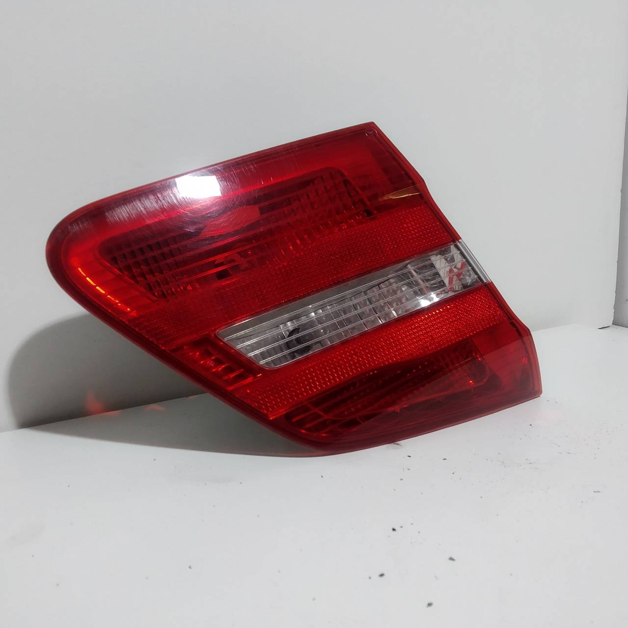 MERCEDES-BENZ B-Class W246 (2011-2020) Rear Right Taillight Lamp A2468200724 25279477