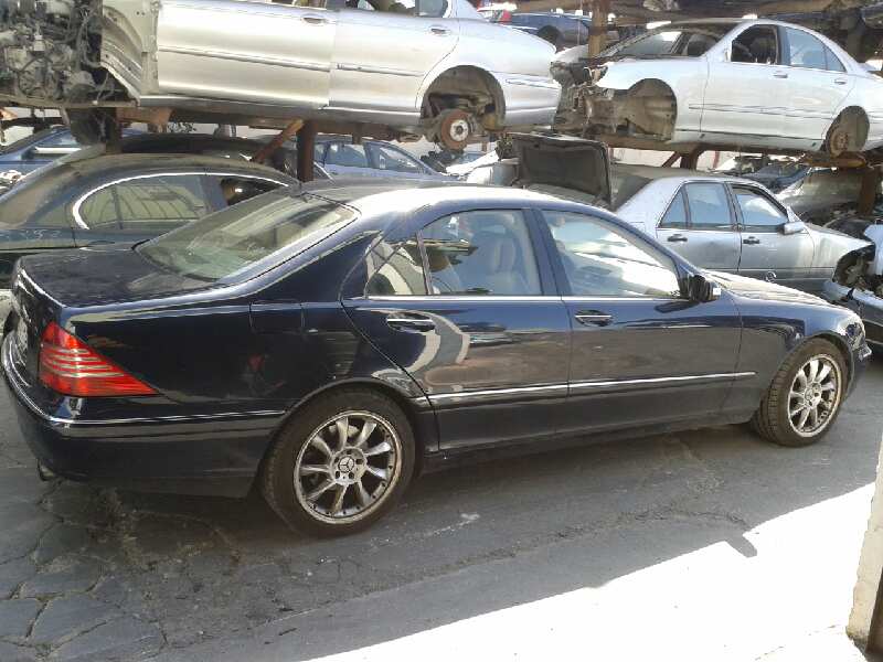 MERCEDES-BENZ S-Class W220 (1998-2005) Lève-vitre de porte arrière droite 2207302446 24933573