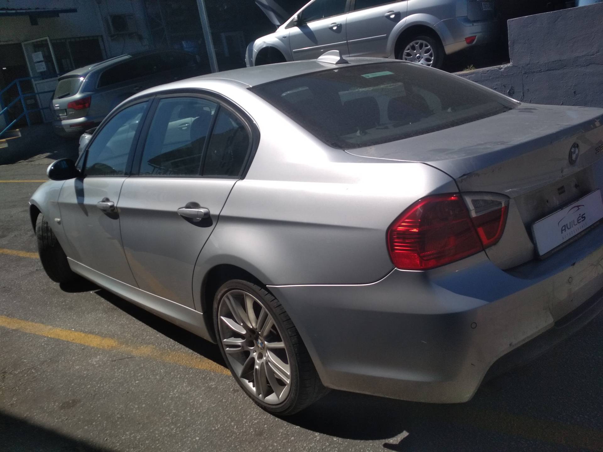 BMW 3 Series E90/E91/E92/E93 (2004-2013) Маслен охладител 752205005,752205005 18379156