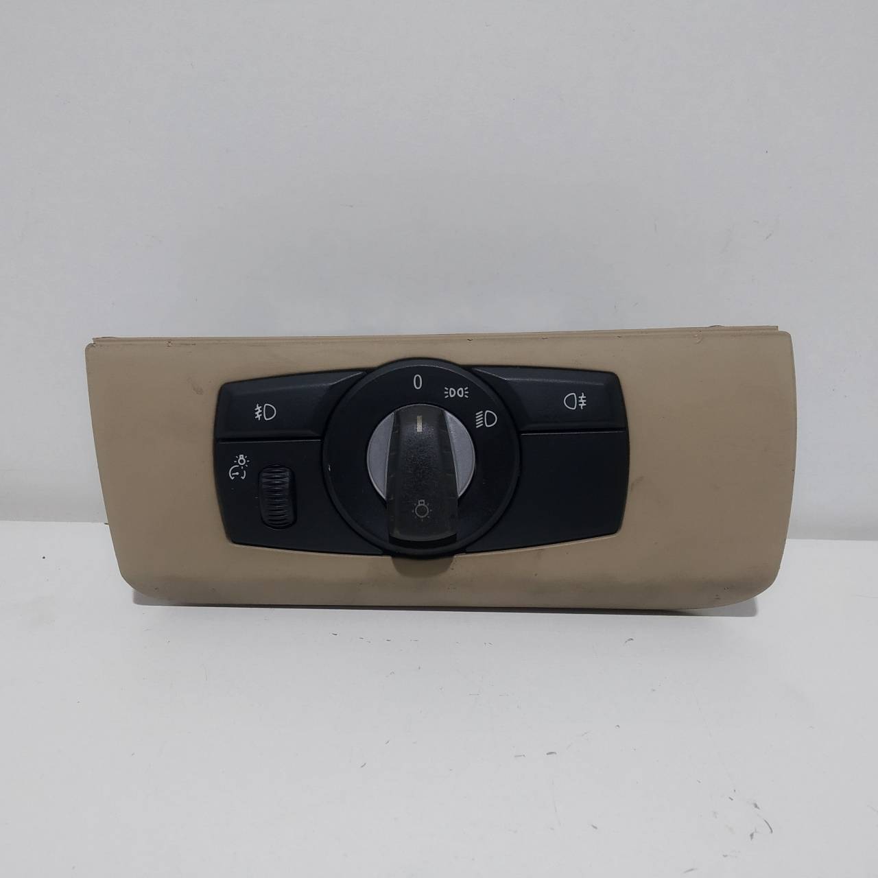 BMW X6 E71/E72 (2008-2012) Headlight Switch Control Unit 9134733 23500631