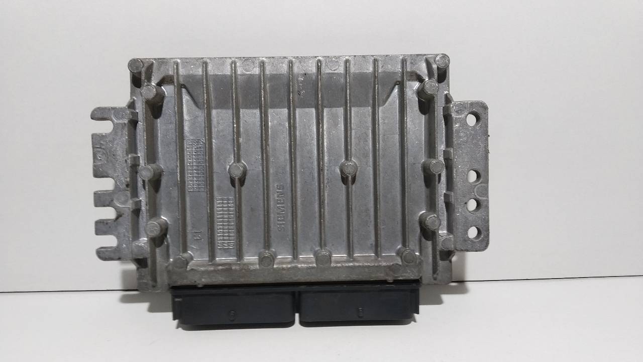 RENAULT Megane 1 generation (1995-2003) Motora vadības bloks 8200035692 25221580