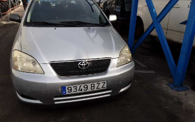 TOYOTA Corolla E120 (2000-2008) Oikean etuoven ikkunansäädin 6981002130 24697511