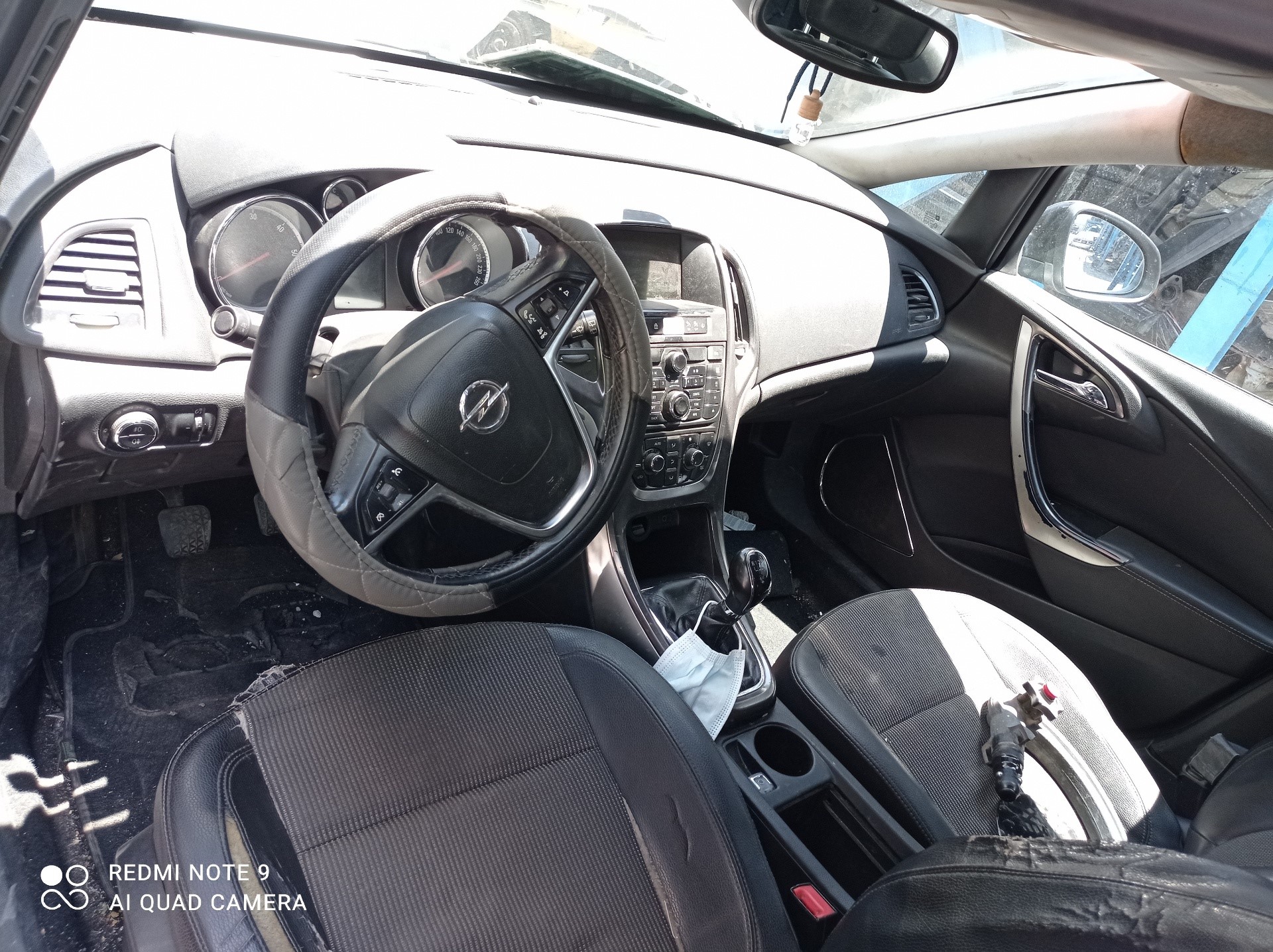 OPEL Astra J (2009-2020) Comutator geam ușă stânga față 13305011 25221794