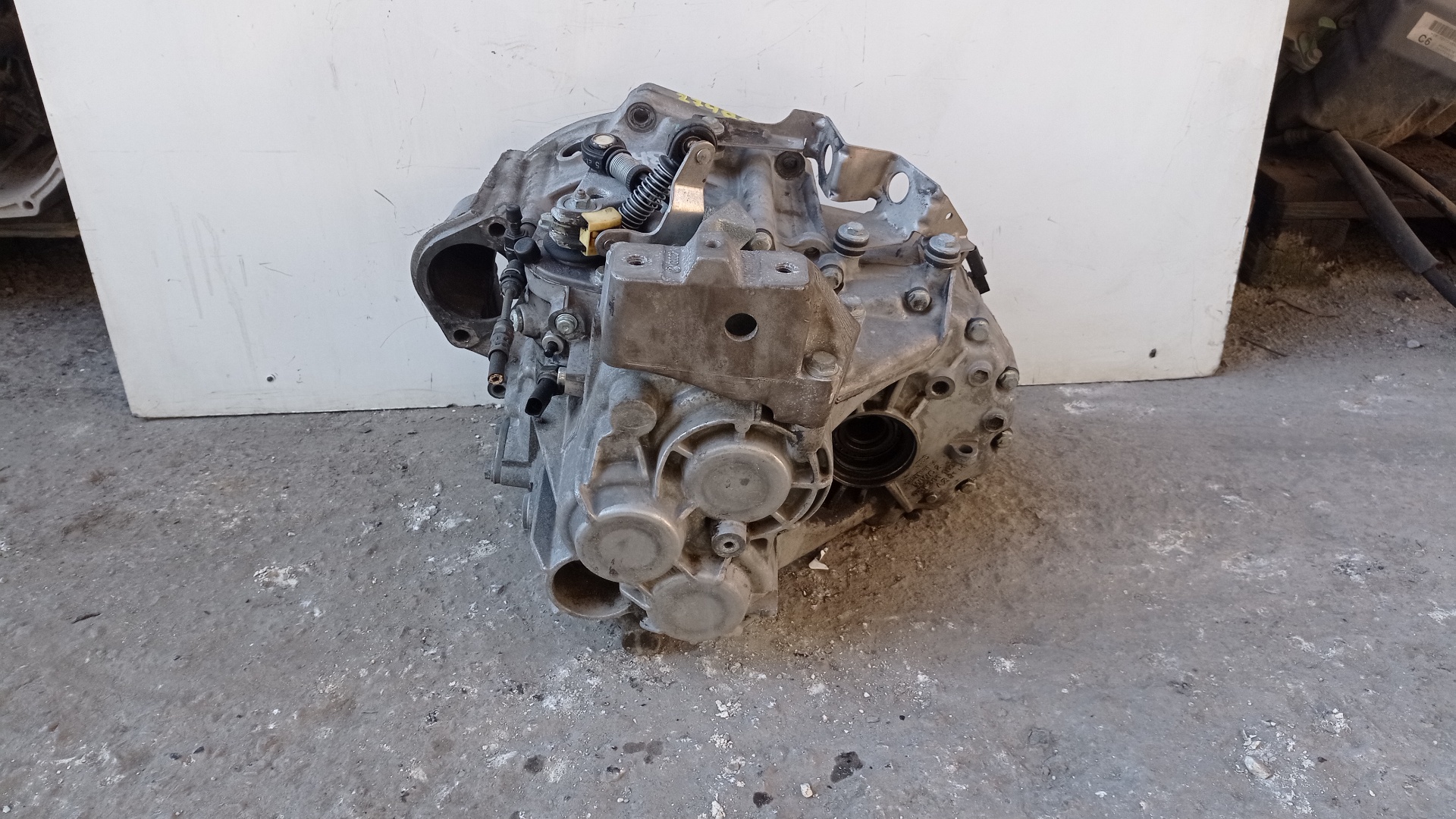 AUDI TT 8N (1998-2006) Gearbox DQB 22261541