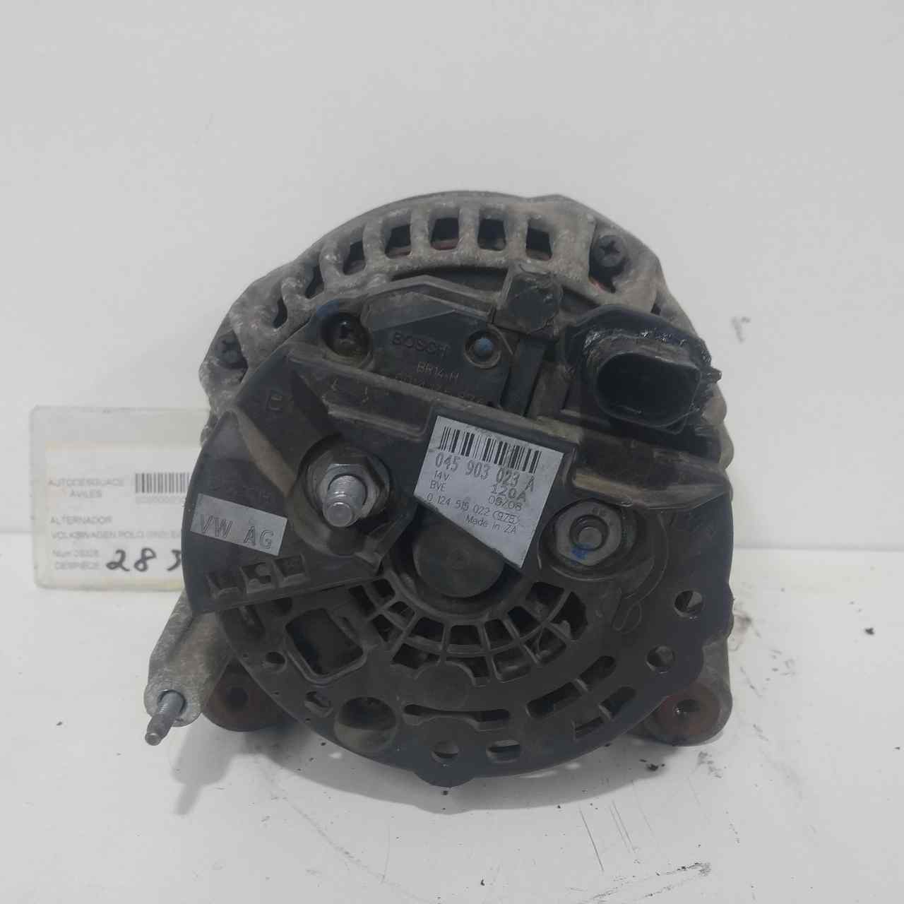 VOLKSWAGEN Polo 4 generation (2001-2009) Alternator 045903023A 25108436