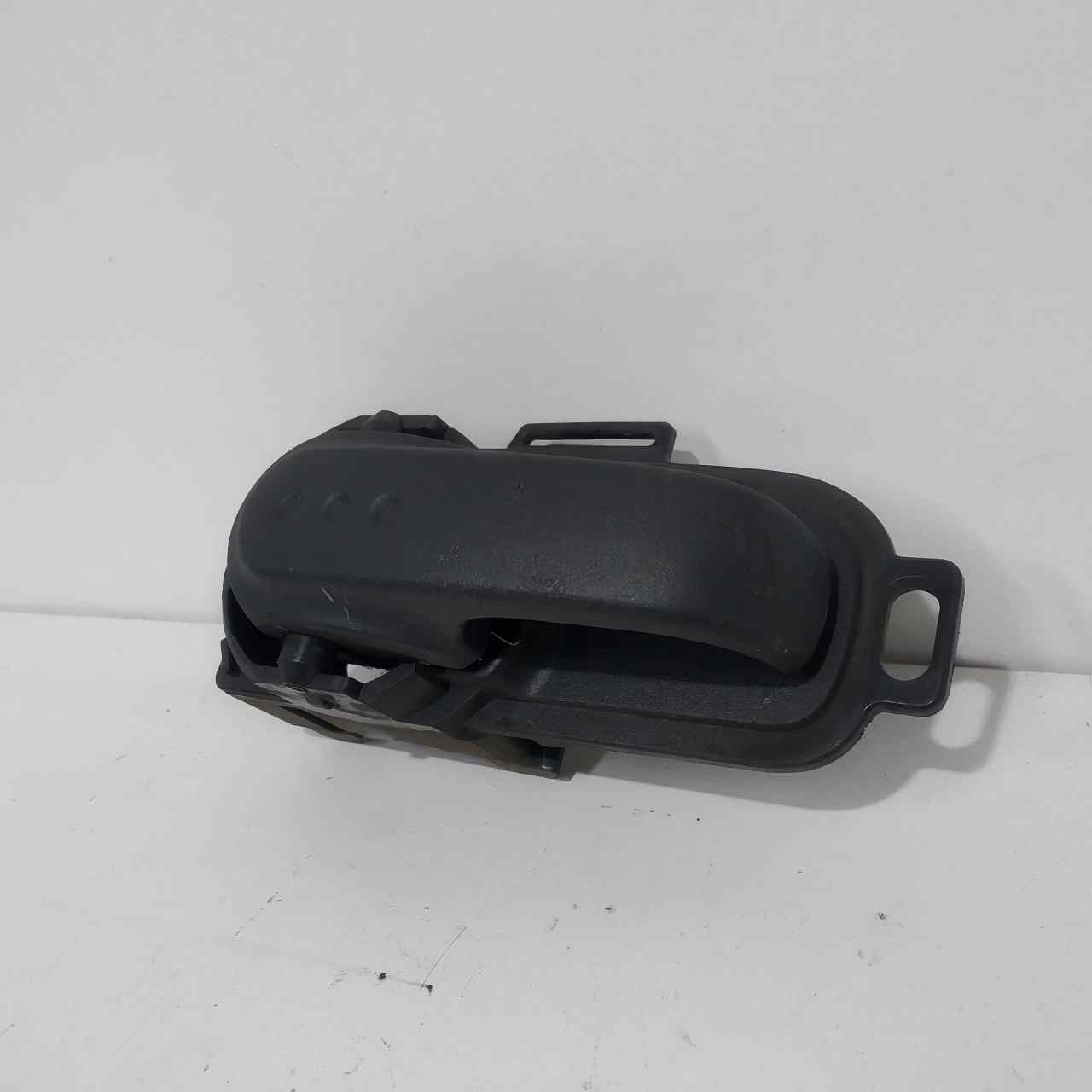 NISSAN Note 1 generation (2005-2014) Citas salona daļas 5010800006 24907750