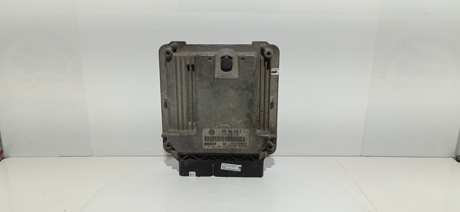 VOLKSWAGEN Touareg 1 generation (2002-2010) Engine Control Unit ECU 0281011258 22913296