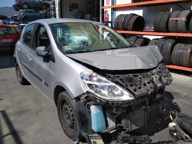 RENAULT Clio 3 generation (2005-2012) Радиатор интеркулера 8200471888 25367778