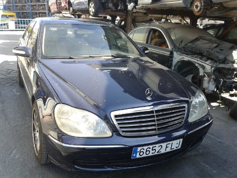 MERCEDES-BENZ S-Class W220 (1998-2005) Lève-vitre de porte arrière droite 2207302446 24933573