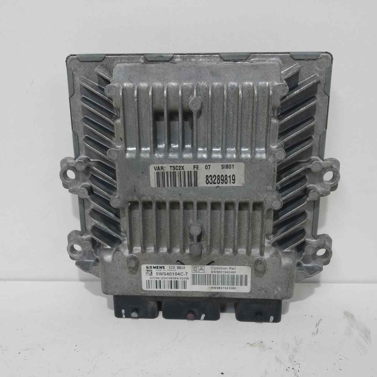 TOYOTA Engine Control Unit ECU 9647423380 25304181