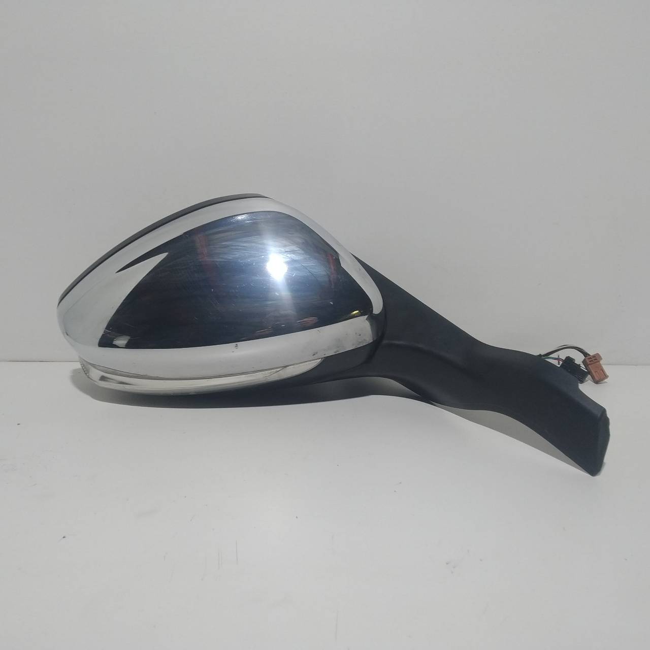 PEUGEOT 208 Peugeot 208 (2012-2015) Right Side Wing Mirror 232673078 25221983