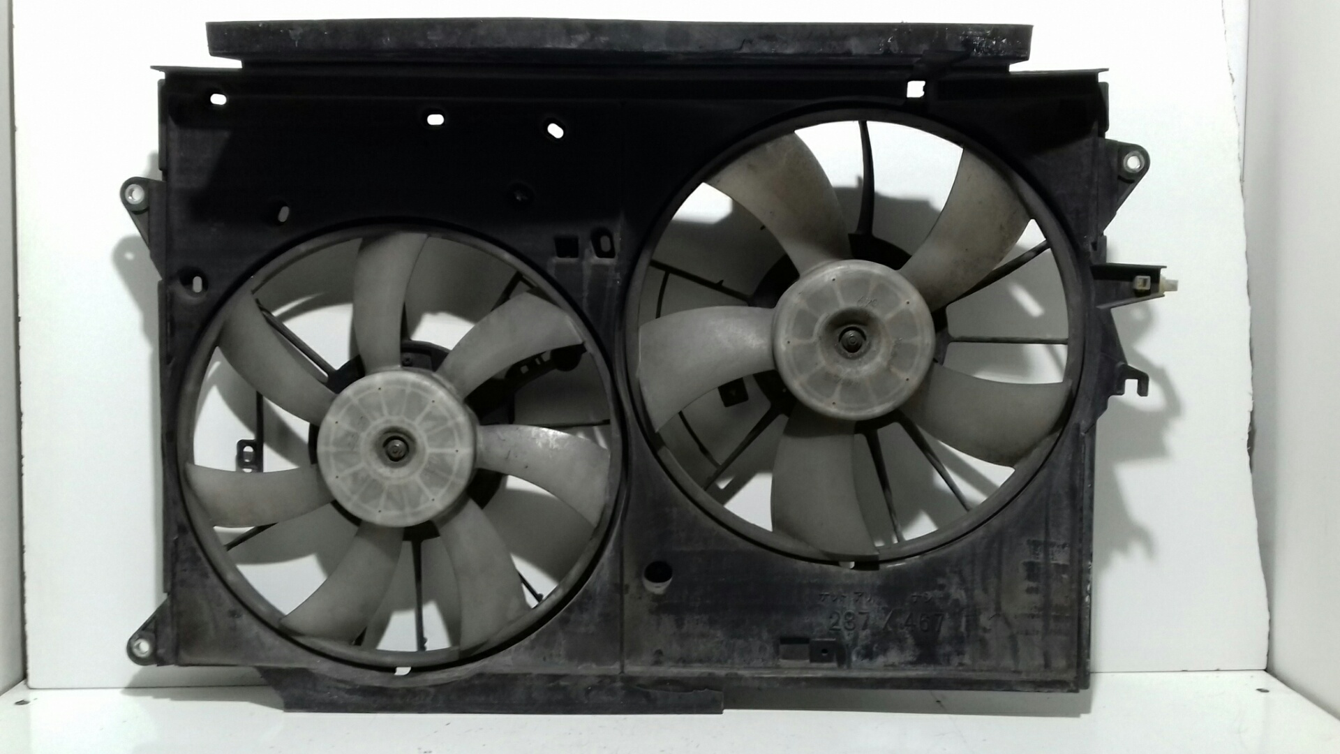 TOYOTA RAV4 2 generation (XA20) (2000-2006) Diffuser Fan 1636328170 23500057