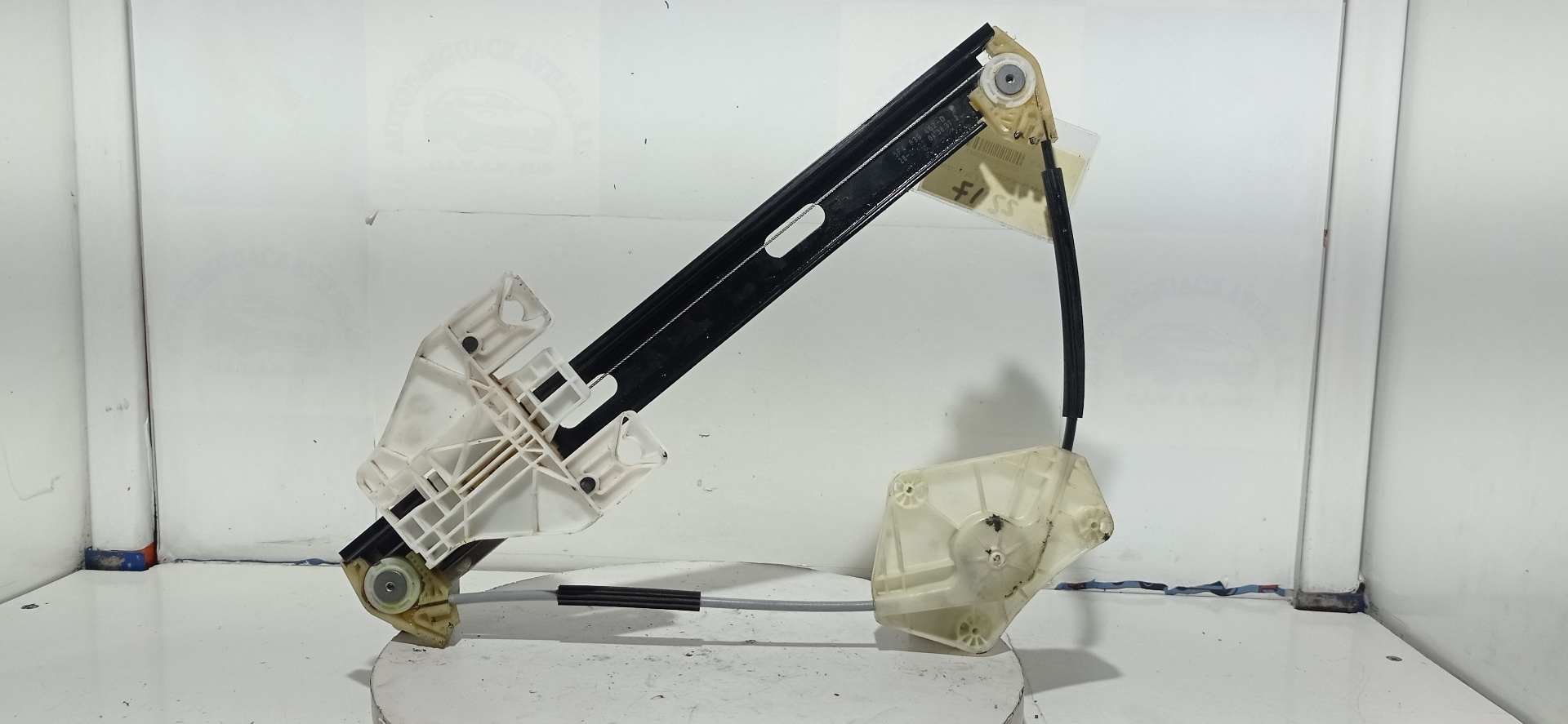 SEAT Leon 3 generation (2012-2020) Rear Right Door Window Regulator 5Q0959408A 24601759