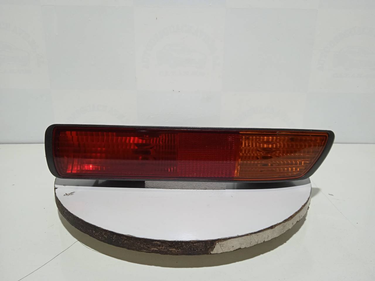 VOLKSWAGEN Pajero 3 generation (1999-2006) Other parts of the rear bumper 25223149
