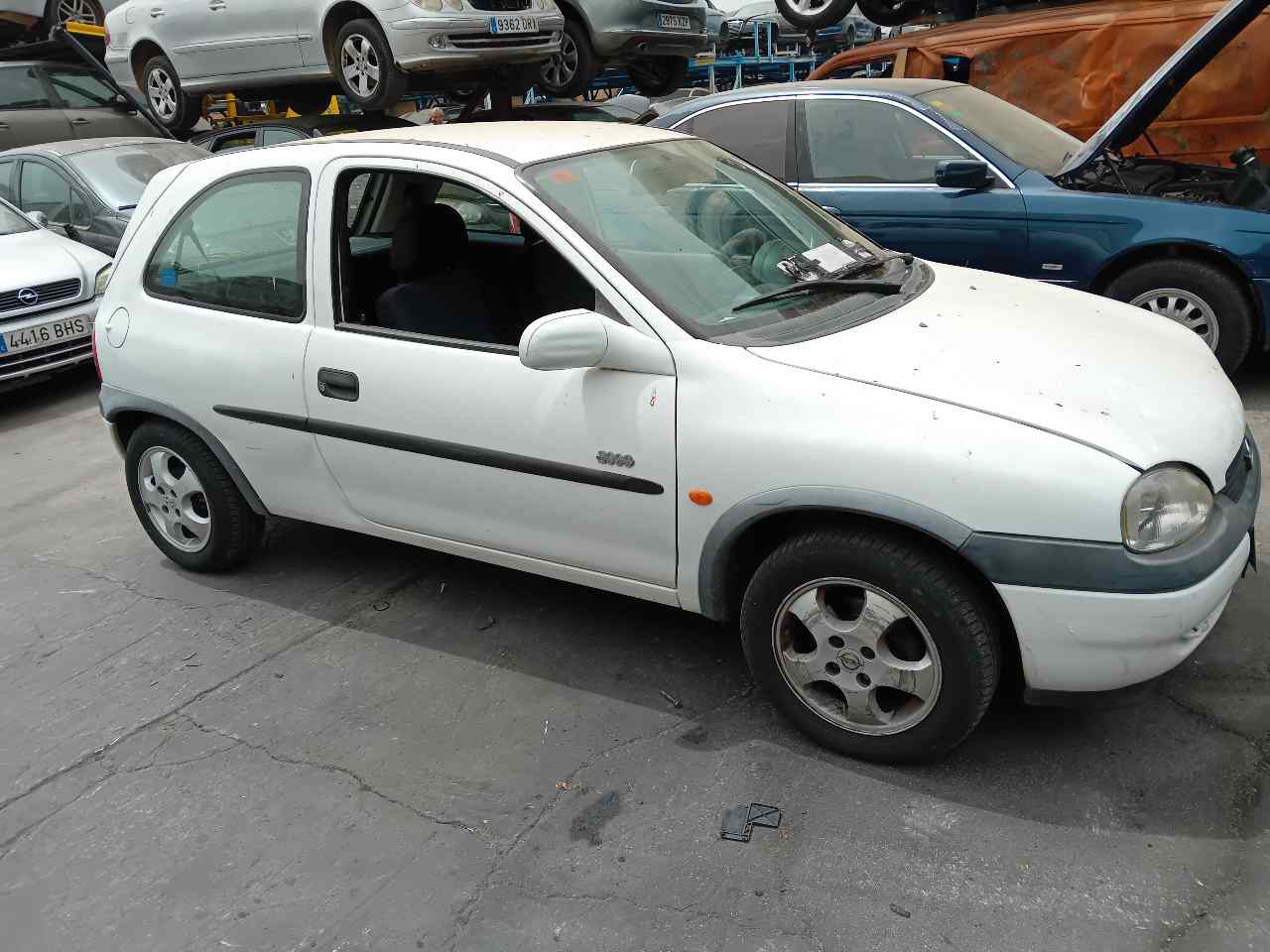 VOLKSWAGEN Corsa B (1993-2000) Høyre sidespeil 25303796