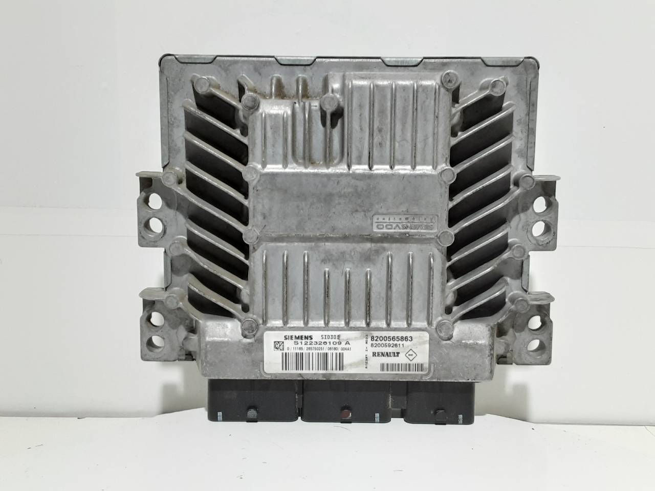 RENAULT Megane 2 generation (2002-2012) Motora vadības bloks 8200565863 18401844