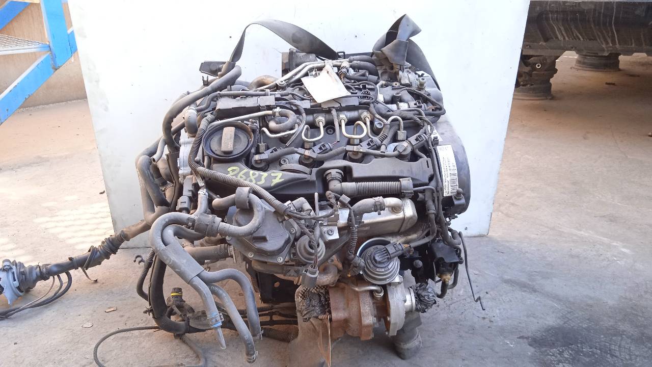 AUDI A4 B8/8K (2011-2016) Двигатель CGL 20869749