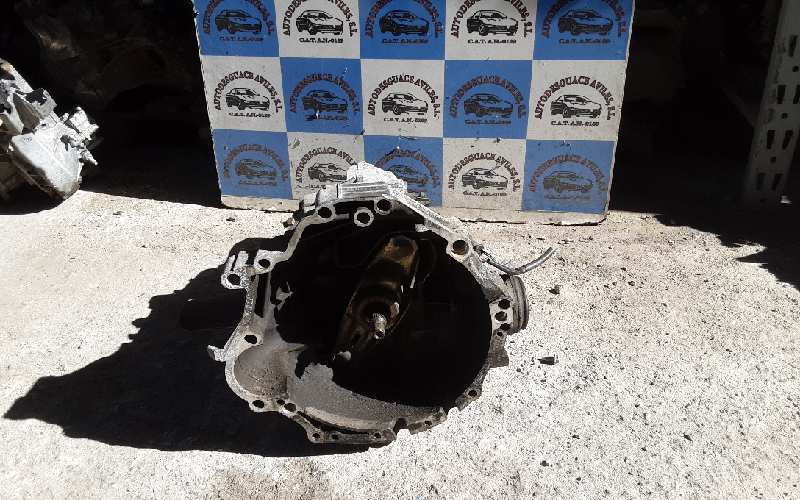 AUDI A4 B5/8D (1994-2001) Gearbox EEN 18372909