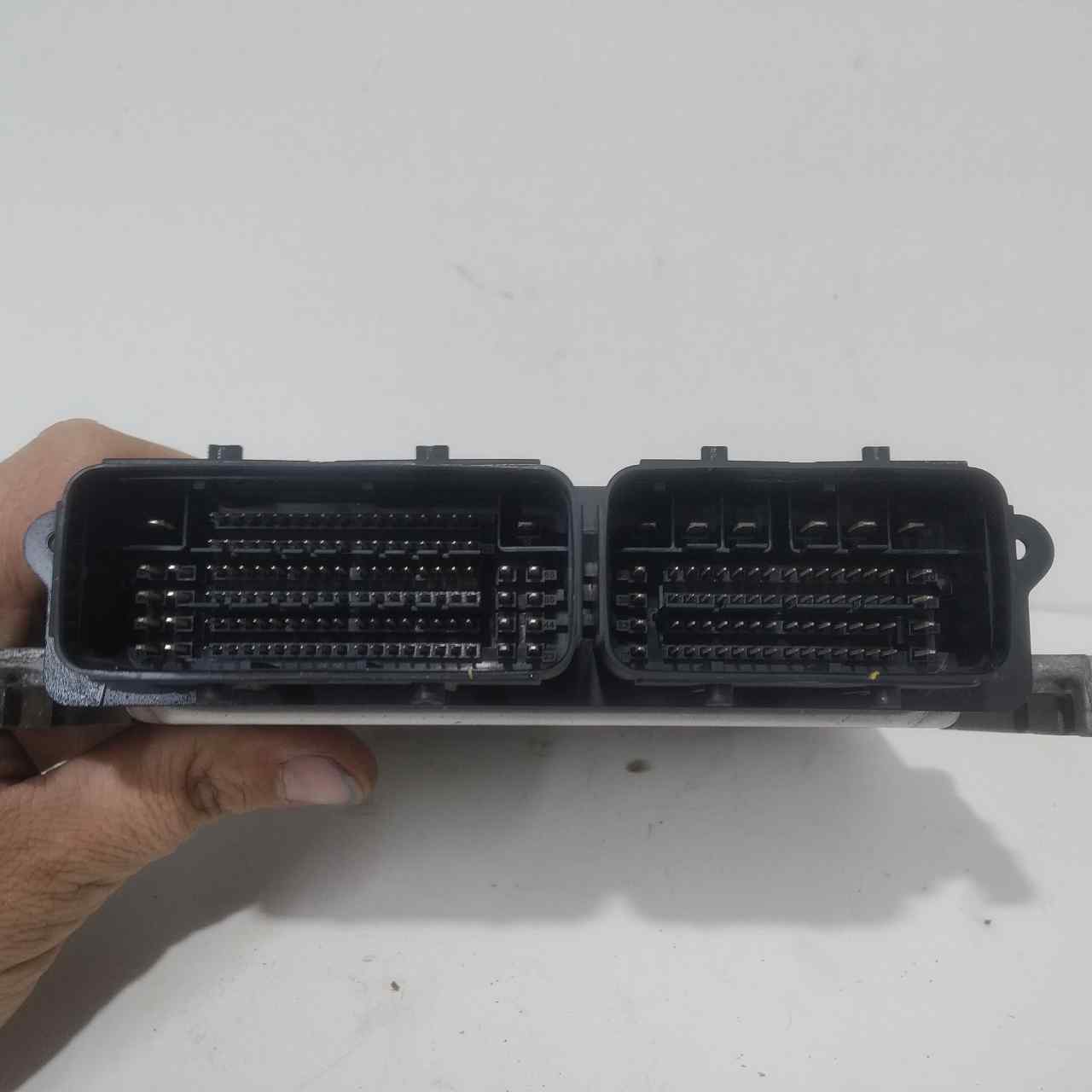 CITROËN C4 Picasso 2 generation (2013-2018) Engine Control Unit ECU 9813283980 25222213