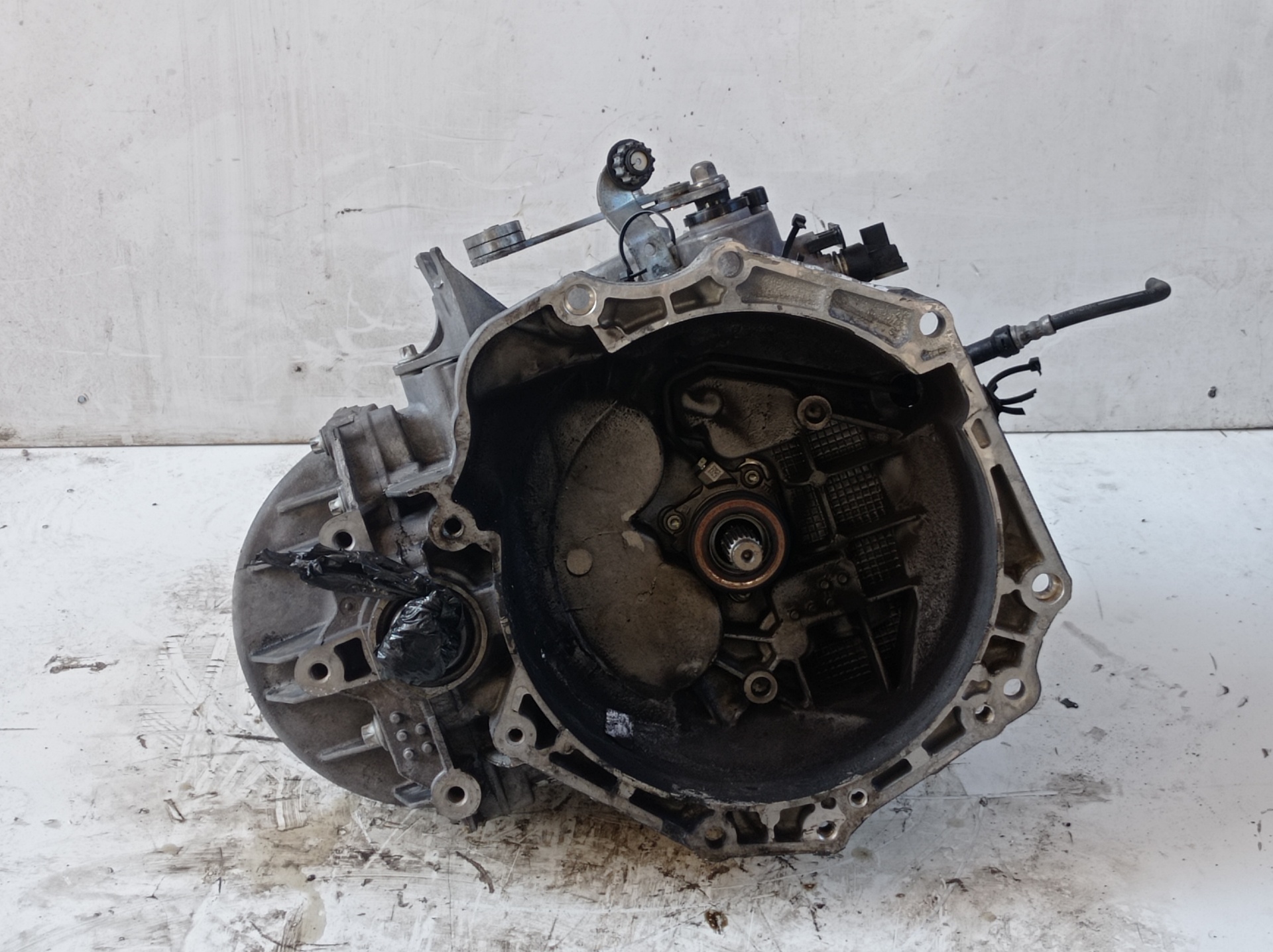 OPEL Astra J (2009-2020) Vaihteisto 55595640 18401376