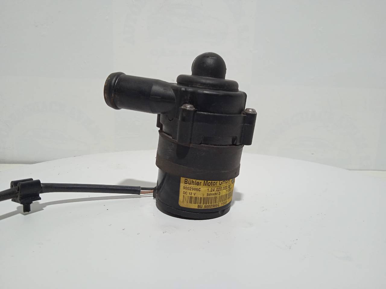 LAND ROVER Discovery 3 generation (2004-2009) Vattenpump 9002986C 25220912