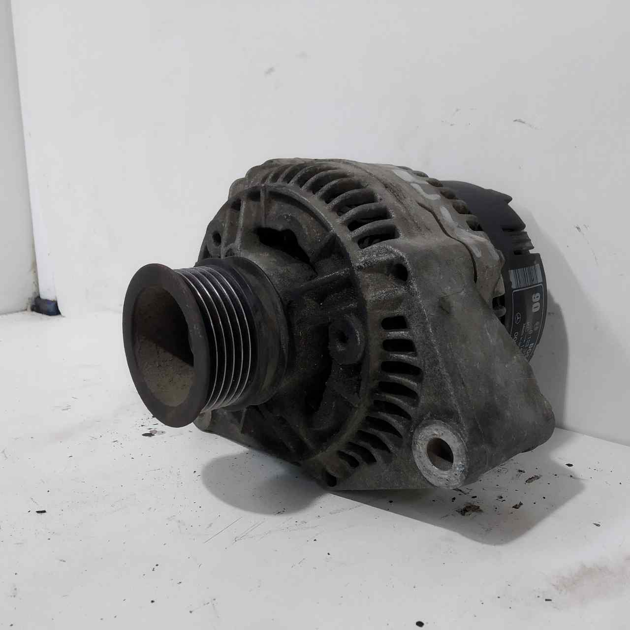 MERCEDES-BENZ W123 1 generation (1975-1985) Alternator 0091543002 25355188