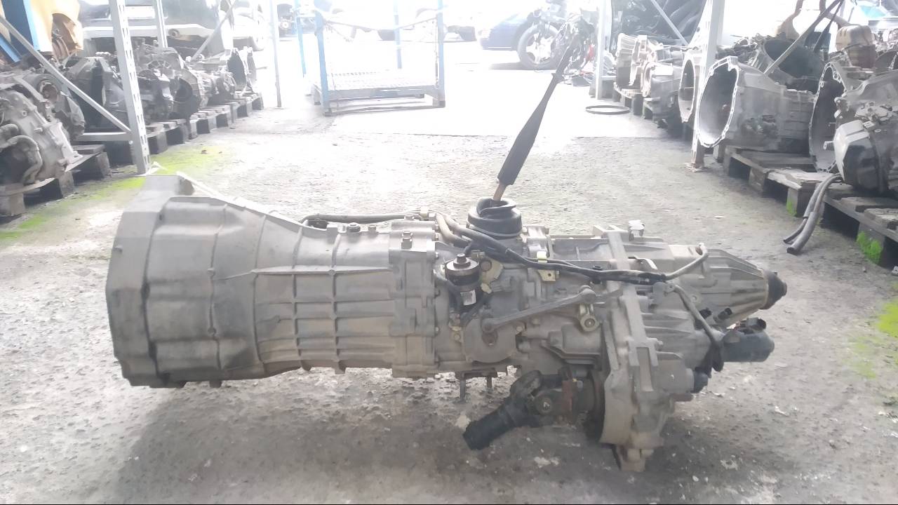 NISSAN Pathfinder R51 (2004-2014) Gearbox EA700 23235974