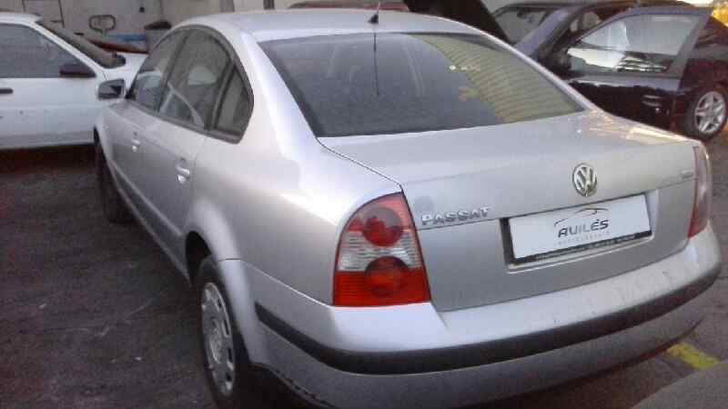 VOLKSWAGEN Passat B5 (1996-2005) Коробка передач EEN 22622859