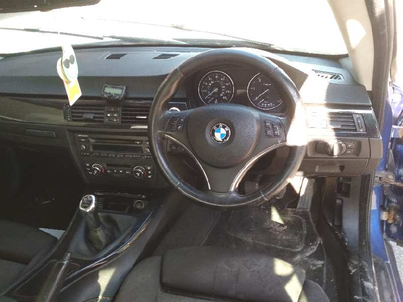 BMW 3 Series E90/E91/E92/E93 (2004-2013) Vasemman etuoven ikkunansäädin 51337193455, 51337193455 18368335