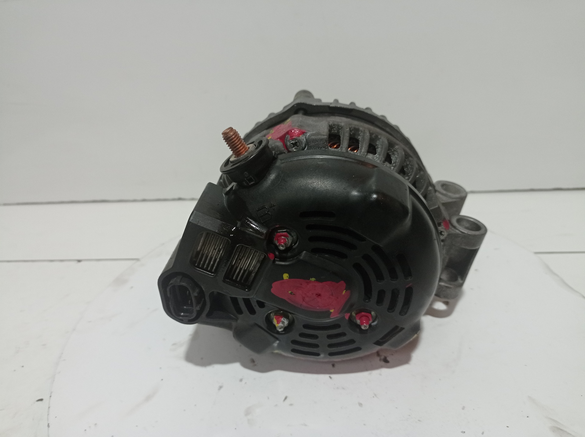 JAGUAR S-Type 1 generation (1999-2008) Alternator 4R8310300AB 18410017