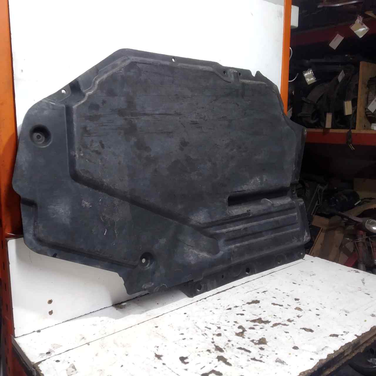 BMW X5 E70 (2006-2013) Front Engine Cover 77772210 25222727