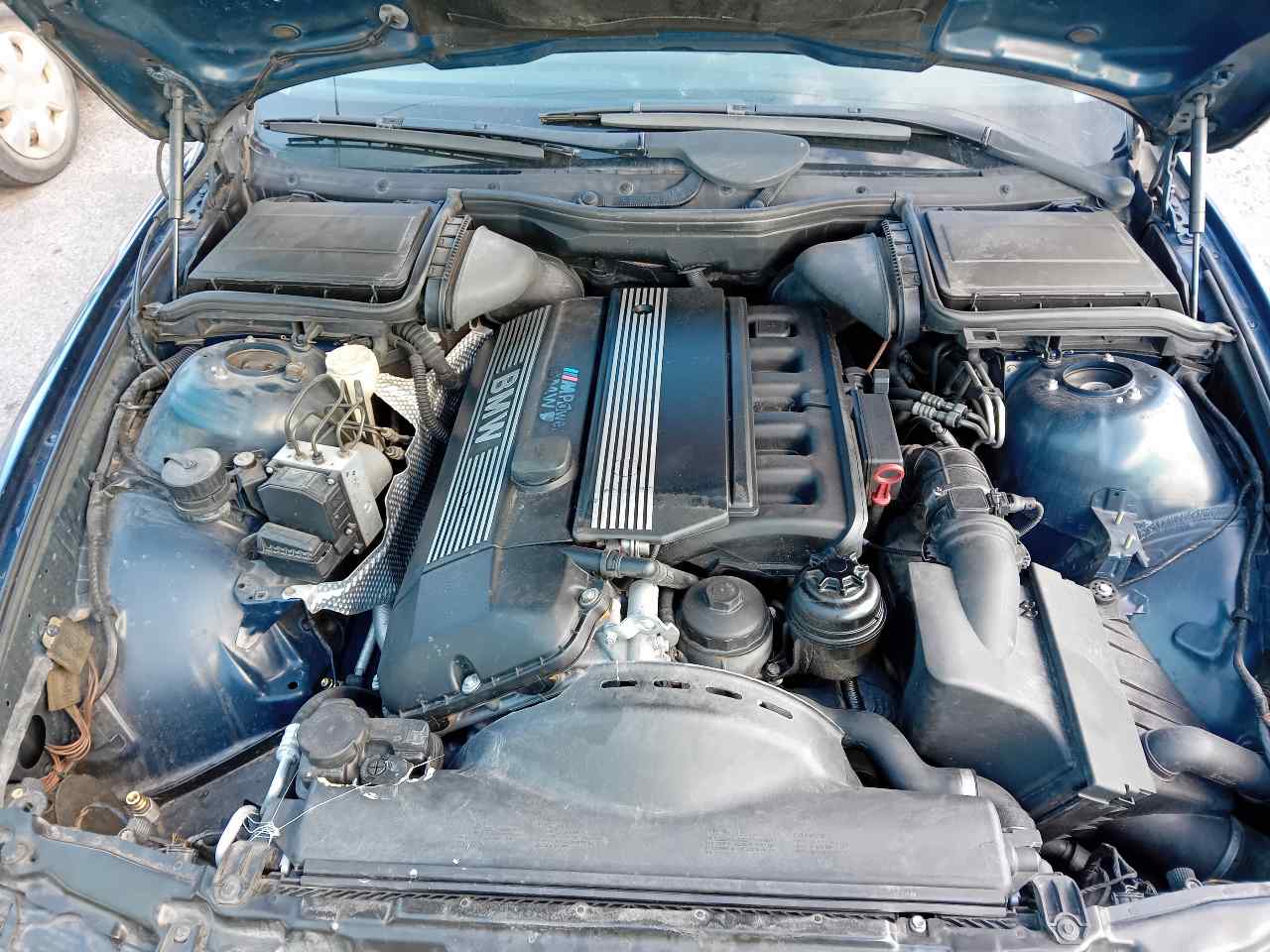 BMW 5 Series E39 (1995-2004) Forlygte venstre forlygte 25281118