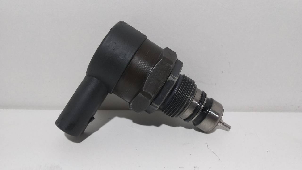 BMW 1 Series E81/E82/E87/E88 (2004-2013) Air conditioner expansion valve 0281002481 23041187