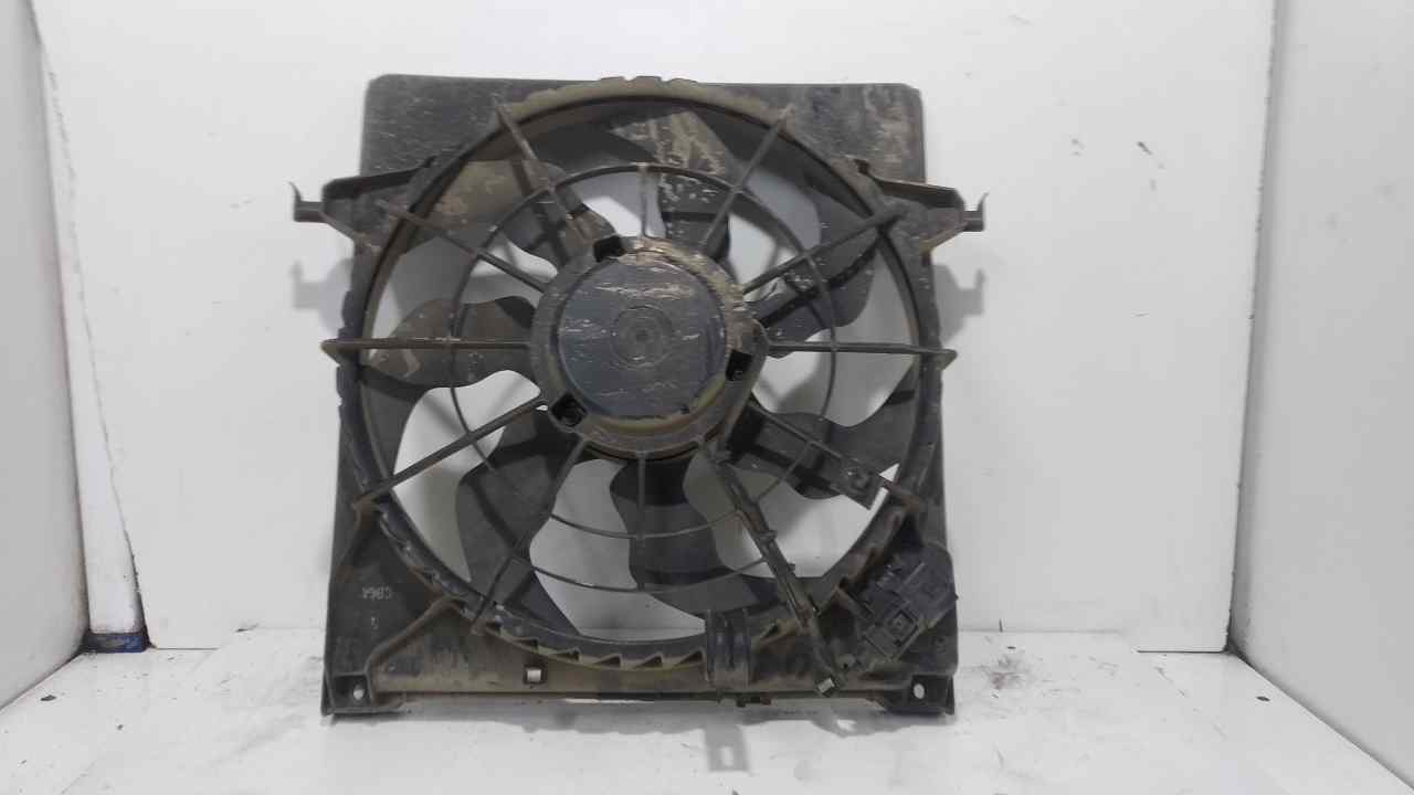 KIA Cee'd 1 generation (2007-2012) Difūzoriaus ventiliatorius 25281099