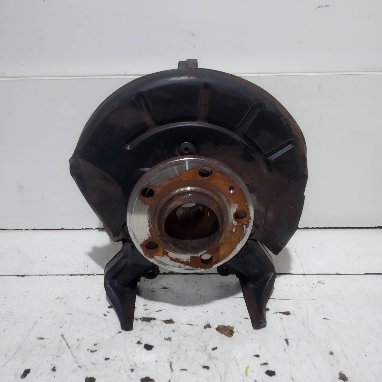 SEAT Ibiza 4 generation (2008-2017) Front Left Wheel Hub 6Q0407255AC 22632226