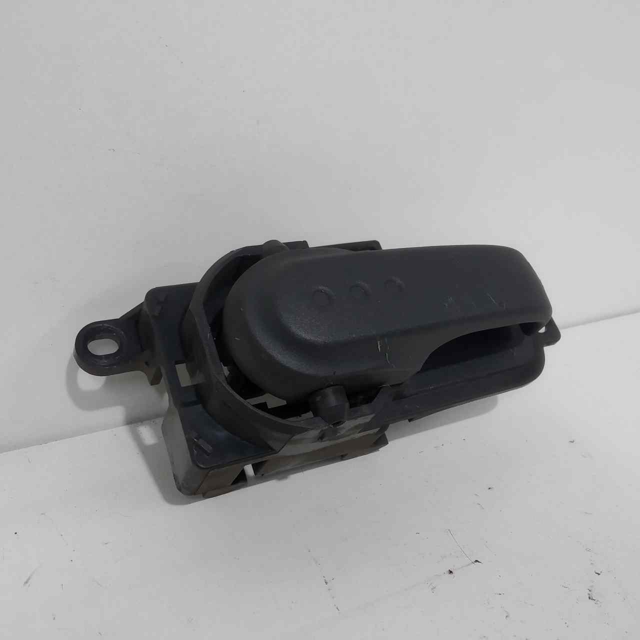 NISSAN Note 1 generation (2005-2014) Citas salona daļas 5010800006 24907750